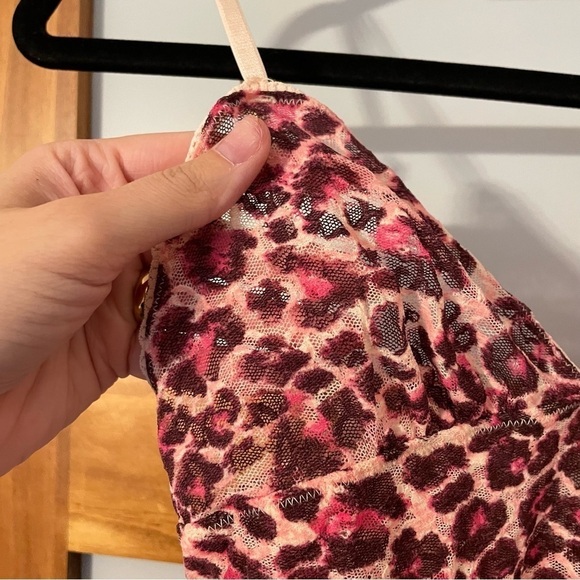 Victoria’s Secret Y2K Pink Cheetah Lace Sheer Slip Lingerie - Picture 3 of 8